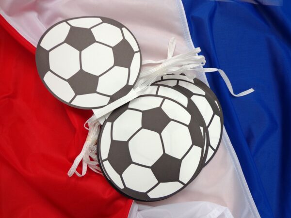 Guirlande foot papier sur 5 metres
